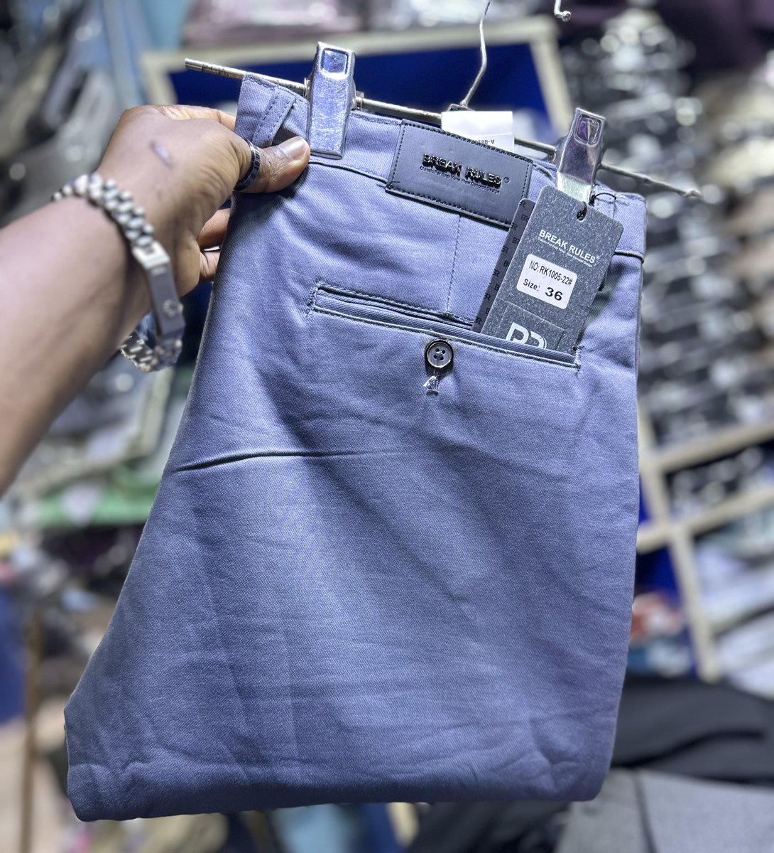 Elly collection🇺🇬 tweet media