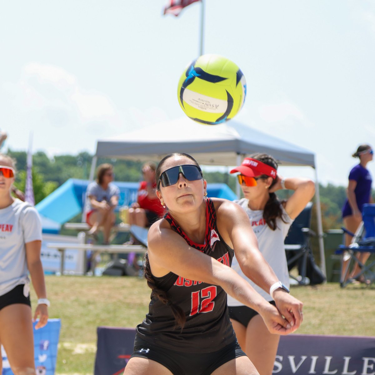 GovsBVB's tweet photo. Let's Ride‼️🎩🏖️🏐

#SandyGovs | #LetsGoPeay https://t.co/dhy13cgw8w