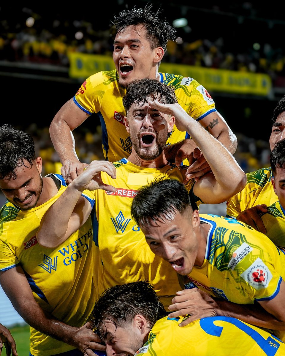 KBFCTrey's tweet photo. I am happy more than you believe https://t.co/Jy7WFxhPNq