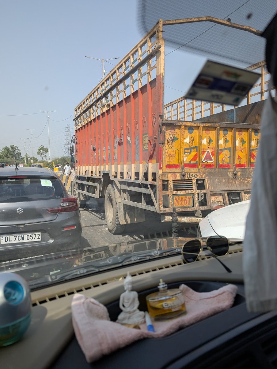 R S Suman tweet media