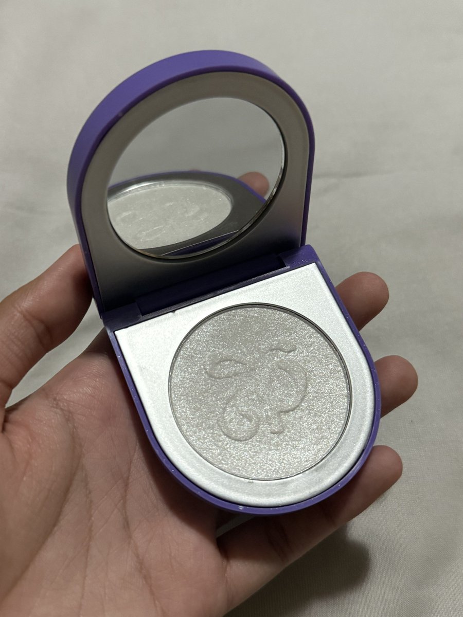 dairyminutea's tweet image. ^ྀི ส่งต่อ ^ྀི
The Puzzle Highlighter 03 Star Kiss
ใช้น้อยมากกก ไฮไลท์หมอเต๋าแห่งยุค

♡ price ꒰ 160-. ꒱ รส 

#thepuzzle #puzzle #ส่งต่อเครื่องสําอาง #ส่งต่อเครื่องสําอางค์ #ส่งต่อเครื่องสําอางมือสอง #ส่งต่อคสอมือสอง #ส่งต่อเครื่องเครื่องสำอางค์มือสอง #คสอมือ2 #ส่งต่อคสอ