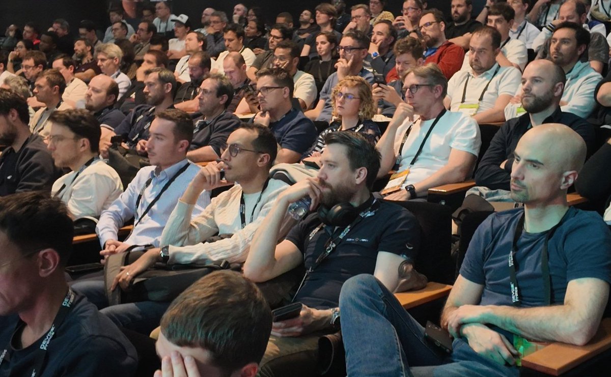 DevoxxFR tweet media