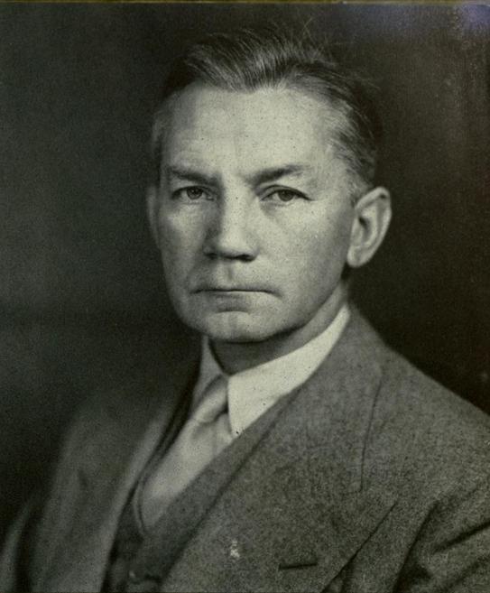 wordsofveterans's tweet image. "Courage is the capacity to conduct oneself with restraint in times of prosperity and with courage and tenacity when things do not go well." - James Forrestal

#WorldWarI #SecretaryOfDefense #NavyVeteran #Military #WordsOfVeterans