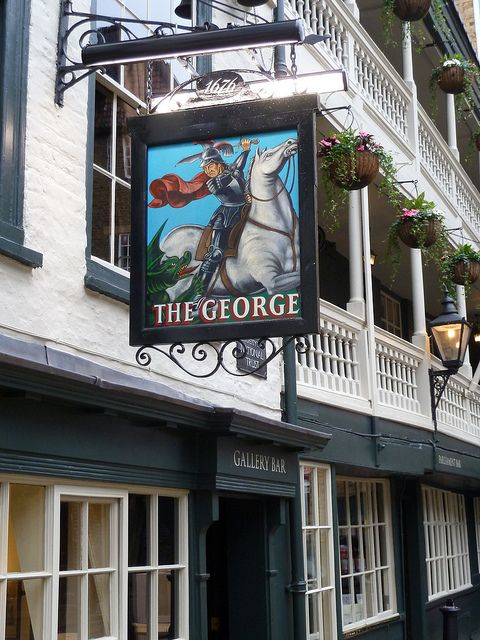 FegrdMuse's tweet photo. It's St. George's Day🏴󠁧󠁢󠁥󠁮󠁧󠁿William Shakespeare's Birthday: “God for Harry, England, and Saint George!” (Henry V)

...A nod to “one jot of colour”… and maybe a pub stop today? (Thursday is basically Friday 😉)

#Colour #ColourMuse https://t.co/8n98OXsHfM