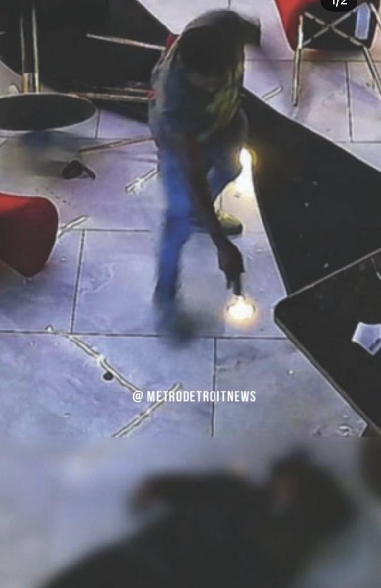 AkzWhoMatter tweet media