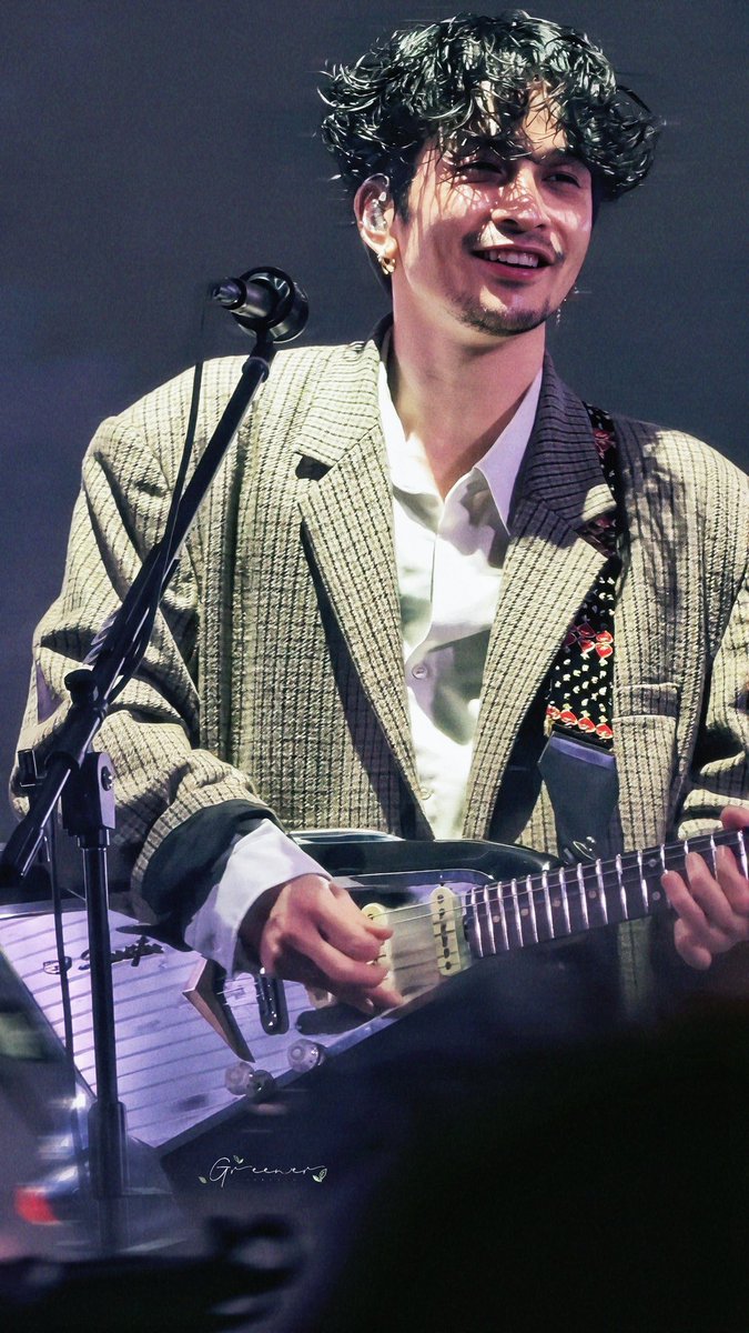 GREENER.👑🐃 tweet media