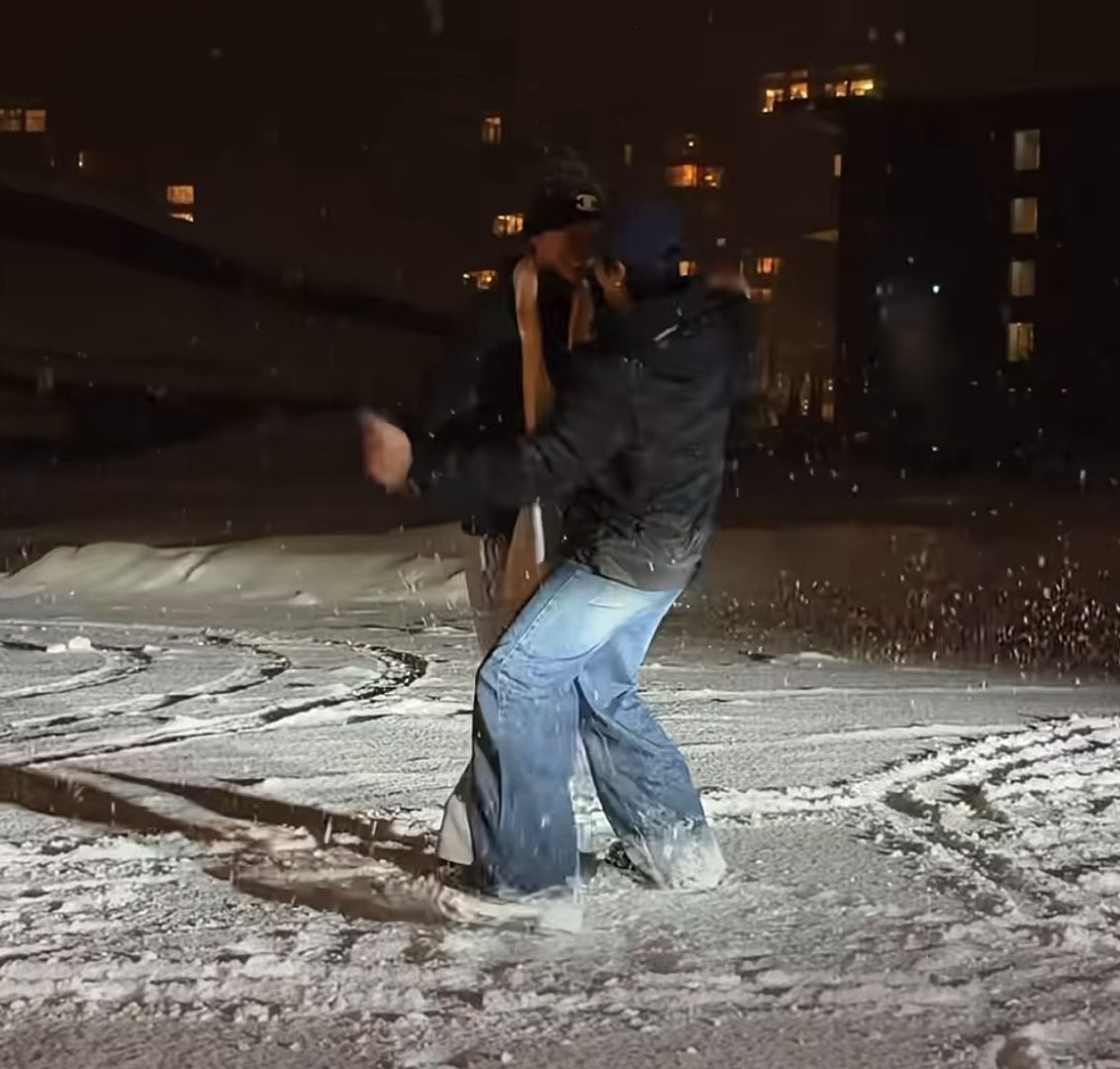 ^ྀི มอเอ ₂ tweet media