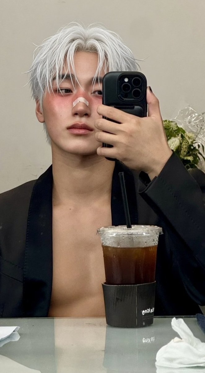 𝙃𝙐𝘿𝙎𝙊𝙉 — ✯ tweet media