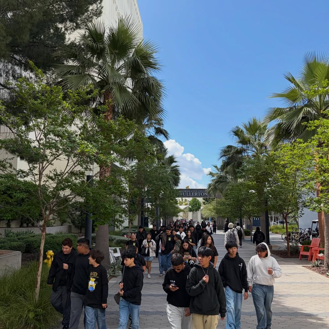 CovinaValleyUSD's tweet photo. Sierra Vista Middle School Advancement Via Individual Determination eighth graders got another glimpse at college life during a visit to California State University, Fullerton on April 13. Students toured the campus, asked questions, and explored future opportunities. https://t.co/WvSH8kqF8t