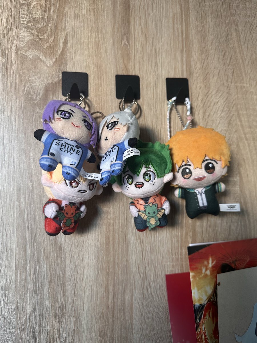 Karokii_ssu's tweet photo. My package arrived!!!
thank you @bkdkdragonzine It’s such a lovely zine <3
Ft. The boys joining the boys https://t.co/VsoDfFIwu2
