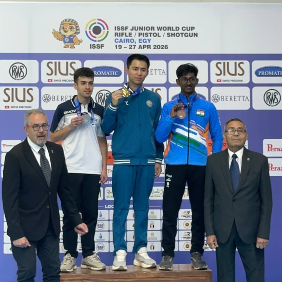 Asian_Shooting's tweet photo. ISSF Junior World Cup Rifle / Pistol / Shotgun 2026 – Cairo 🇪🇬
Day 3 2nd Final - 10m Air Rifle Men Junior

🥇 SOKHIBOV Javohir (UZB)
🥈 SOPHOCLEOUS Achilleas (CYP)
🥉 VANITHA SURESH Naraen Pranav (IND)

ASC Congratulations to all medalists and participants https://t.co/Fjiwhrae4o