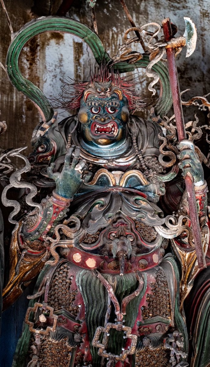 The Ming Dynasty polychrome sculptures at the Tiefo铁佛Temple in Gaoping高平, Shanxi: Rākṣasa-deva, Maheśvara, Vajragarbha，Pañcika
明代山西铁佛寺：罗刹天，大自在天，金刚密迹，散脂大将
📷CQ赵蜀黍