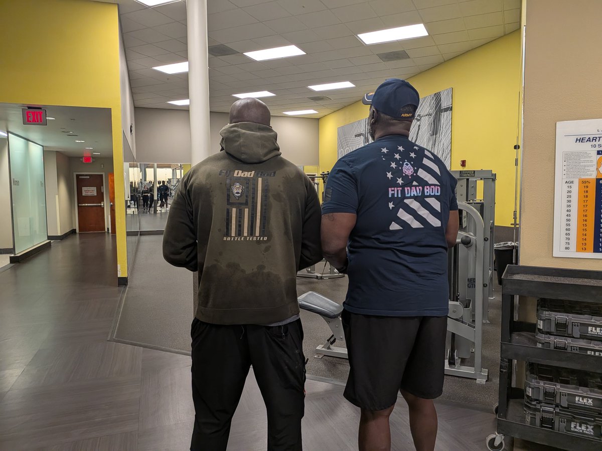 Fit Dad Bod tweet media