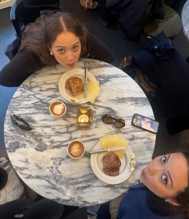 laufeymemez tweet media