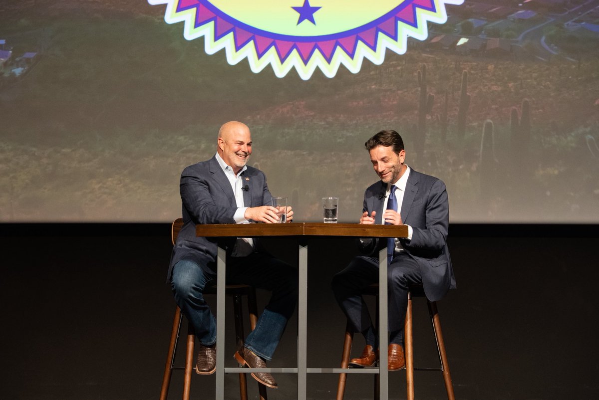 dbseiden's tweet photo. Had a great time talking to one of Arizona’s most innovative leaders @MayorPeoriaAZ Jason Beck in front of a packed house at the @PeoriaAZ state of the city event last night. His term as Mayor has transformed Peoria and the community. (Getting to eat @caldwellbbq afterward was definitely the highlight)