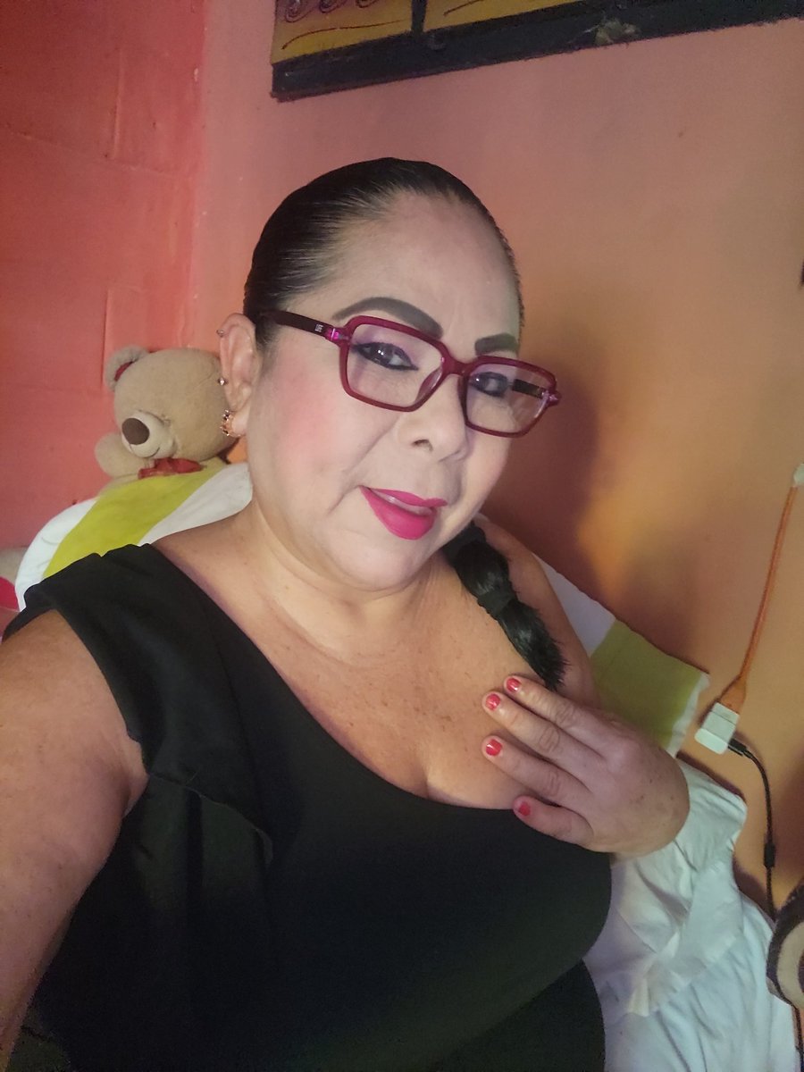 somos pareja madura paco y clau de maza tweet media