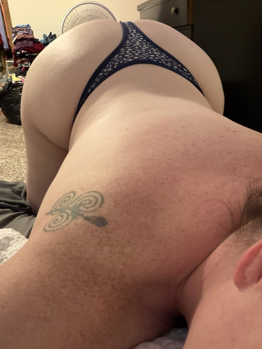 Daddys Submissive_Slut tweet media