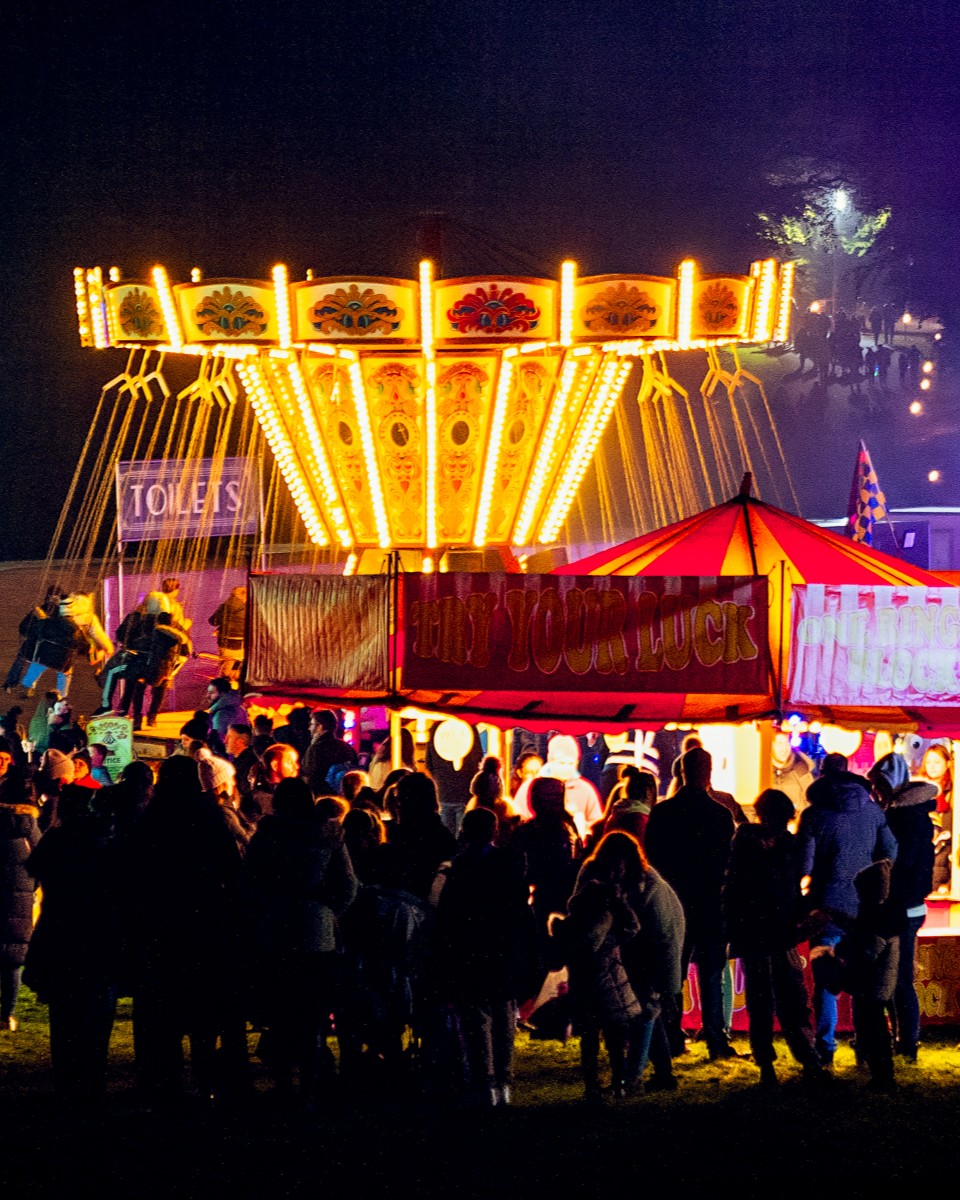 leedscastleuk's tweet image. The wait is over... tickets for our Fireworks Spectacular are now LIVE! 🎆

Grab yours and join us for an unforgettable night under the stars on 7th &amp;amp; 8th November ✨ 

Book Now: zurl.co/rURkZ 

#LeedsCastle #Fireworks #NovemberEvents #LeedsCastleFireworks