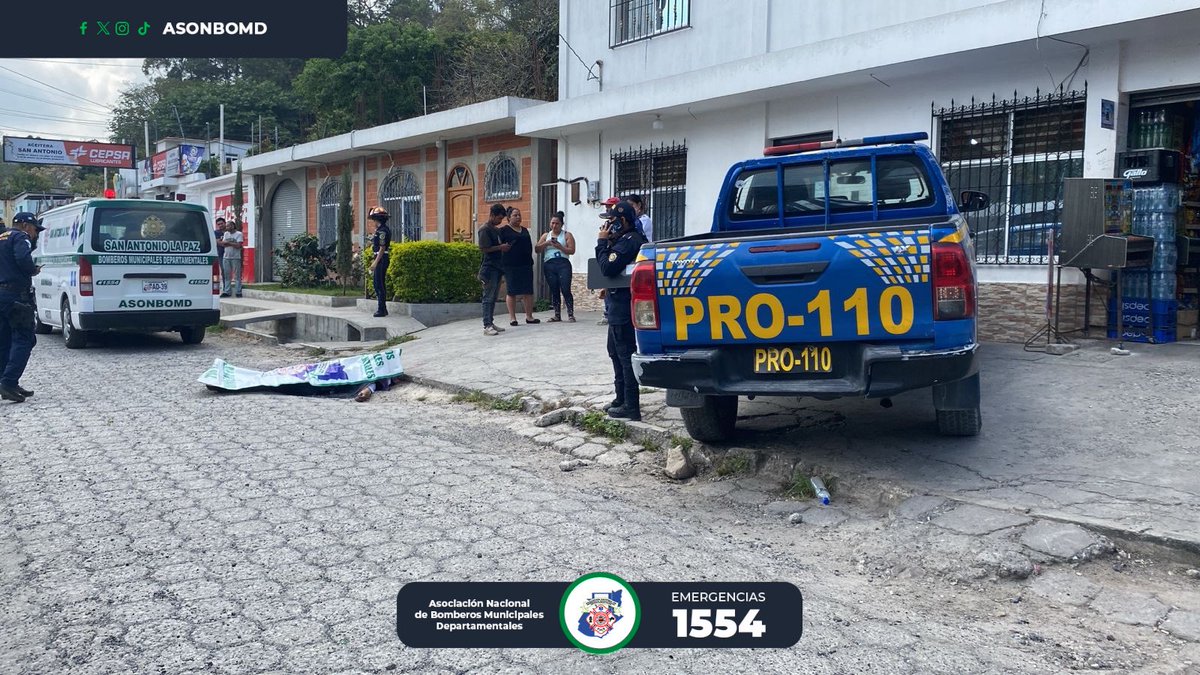 Ataque armado en Barrio El Estadio, San Antonio La Paz, El Progreso. <a href="/ASONBOMDGT/">ASONBOMD GUATEMALA</a> cubren la emergencia y confirman que la victima no contaba con signos vitales por lo que dan aviso a las autoridades correspondientes.
#EspectadorGT |