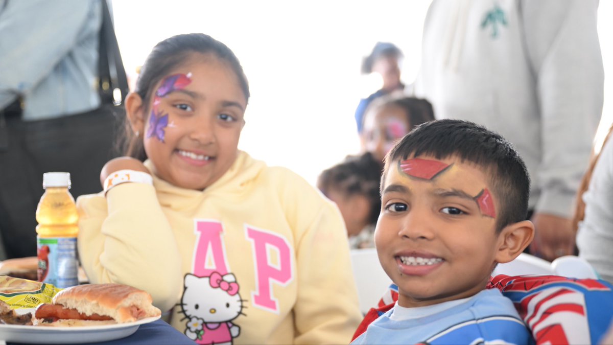 CorrectionNYC's tweet image. Here at #NYCDOC, we take pride in showing the youth what it’s like being a member of The Boldest Family. In recognition of #TYCTWD, young New Yorkers are learning about our agency’s careers, training and camaraderie. #JoinTheBoldest