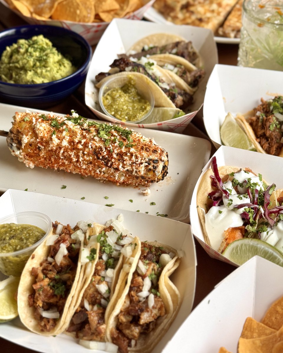 mussandturners's tweet image. Our Mexico edition of #StreetFoodSunday is in full swing, with 5 different kinds of #tacos leading the way. ✨ 🌮 ✨

Dig deep into these irresistible flavors, or mix and match with plates from our regular dinner menu. 

ℹ️ MussAndTurners.com/events

#sundaydinner #SmyrnaGA