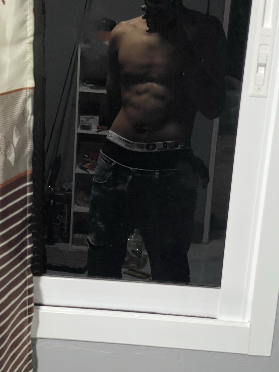 บักเขียบ🤤 tweet media