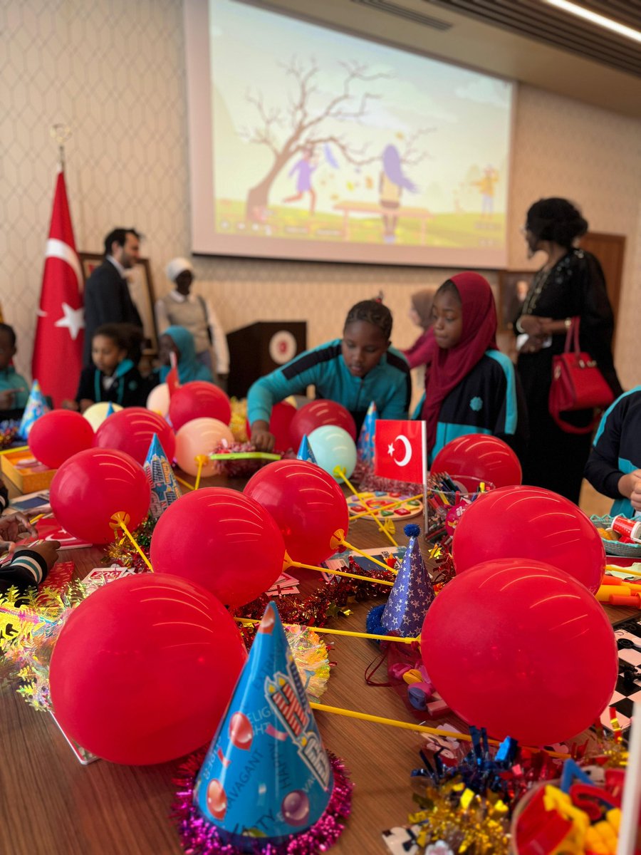 Fondation Maarif de Türkiye au Sénégal tweet media
