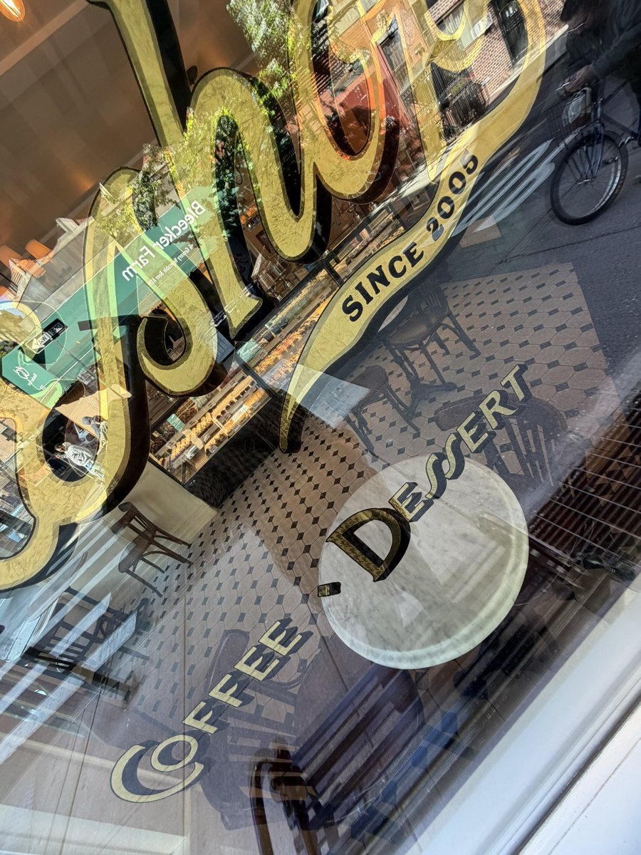 CapeFloy's tweet image. Music dingaling  
And, hate them all cling clang clock, there’s your second floor drop wet and naked from the shower directly to neighbors. #atonal #ICEDFloy #urgency #seasonaldepression