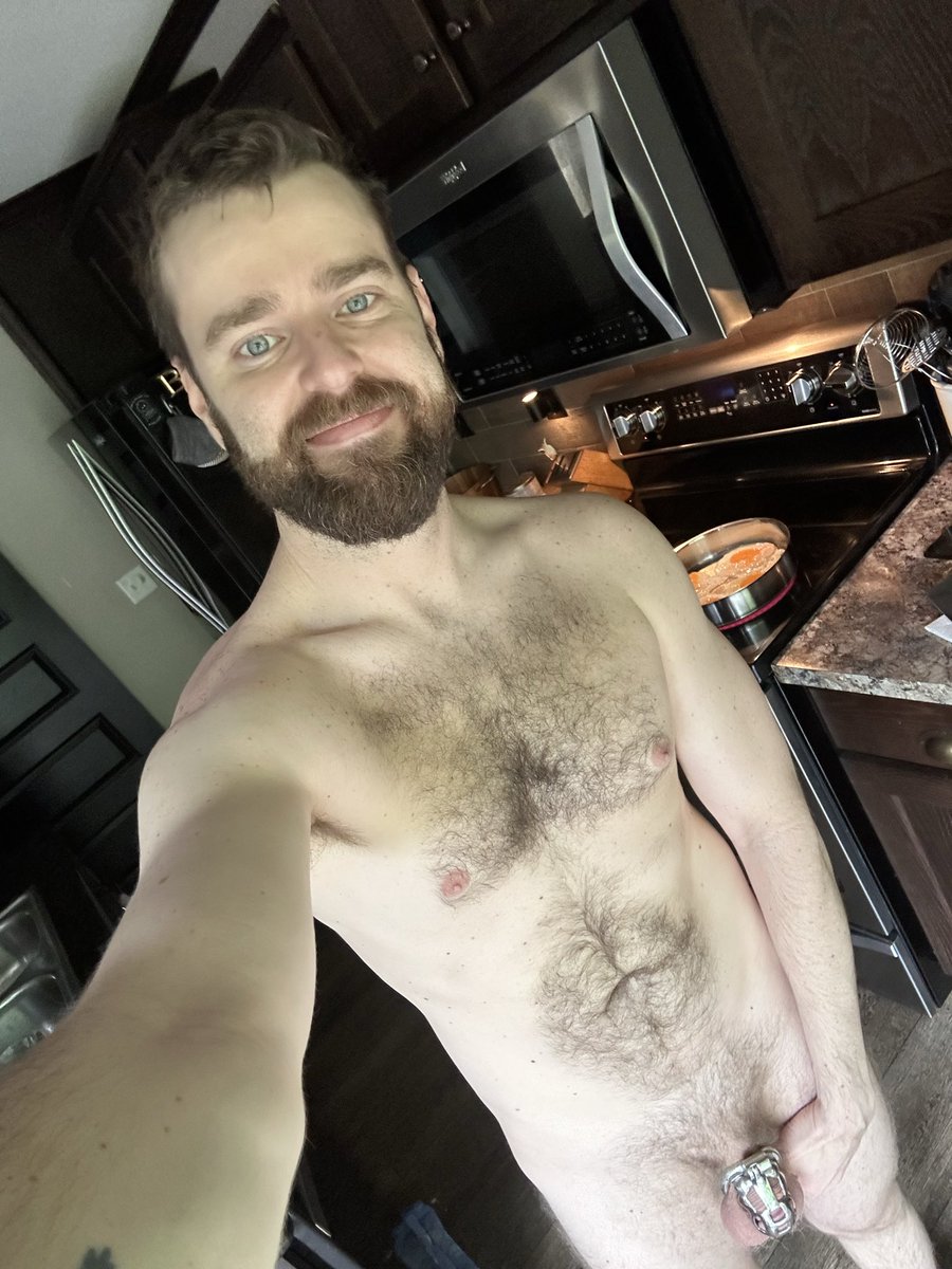 Ryan / Pup Lucky tweet media