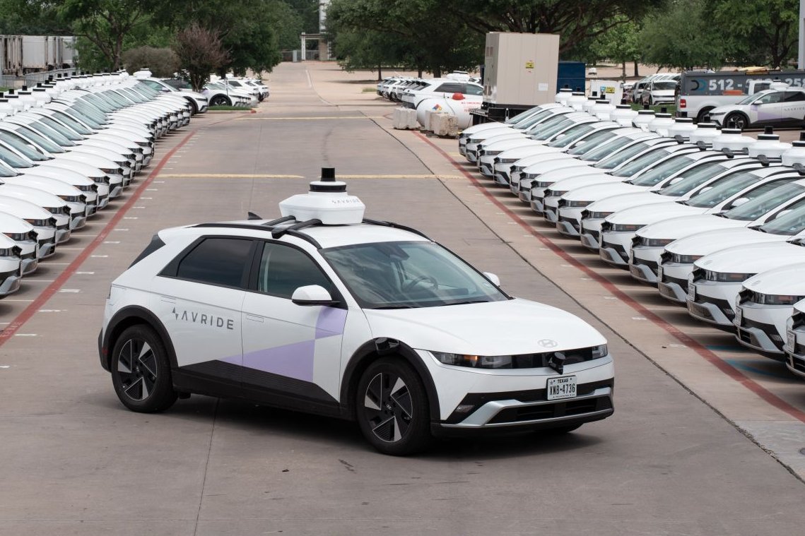 M. V. Cunha tweet media