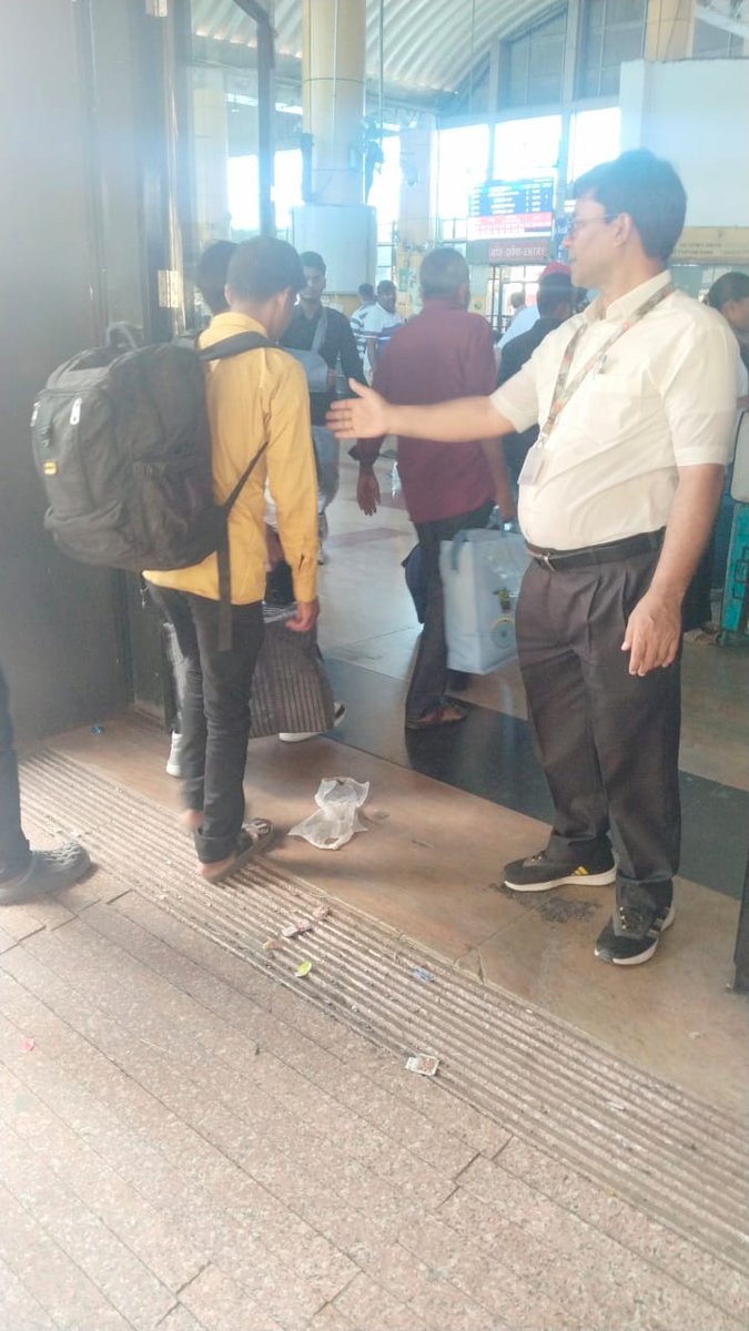 DRM Mumbai CR tweet media