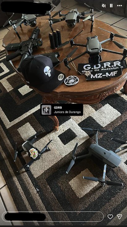 Drone_Wars_'s tweet image. Equipment belonging to a member of „GDR“ 
 operating in Zacatecas or Durango, Mexico

#Drones #Mexico #DroneWars
Source: La Conexión