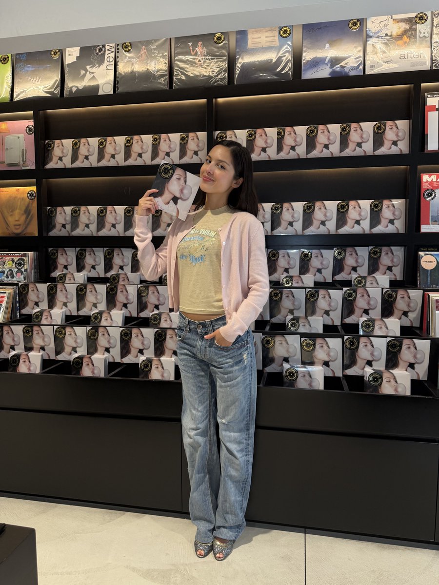 olivia’s livies 🩷 tweet media