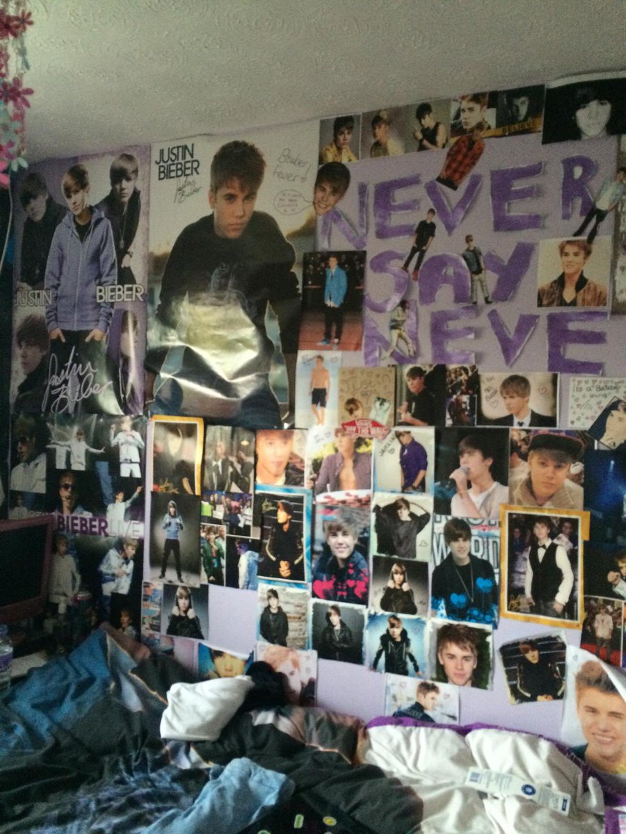 𝕔𝕙𝕒𝕣 tweet media