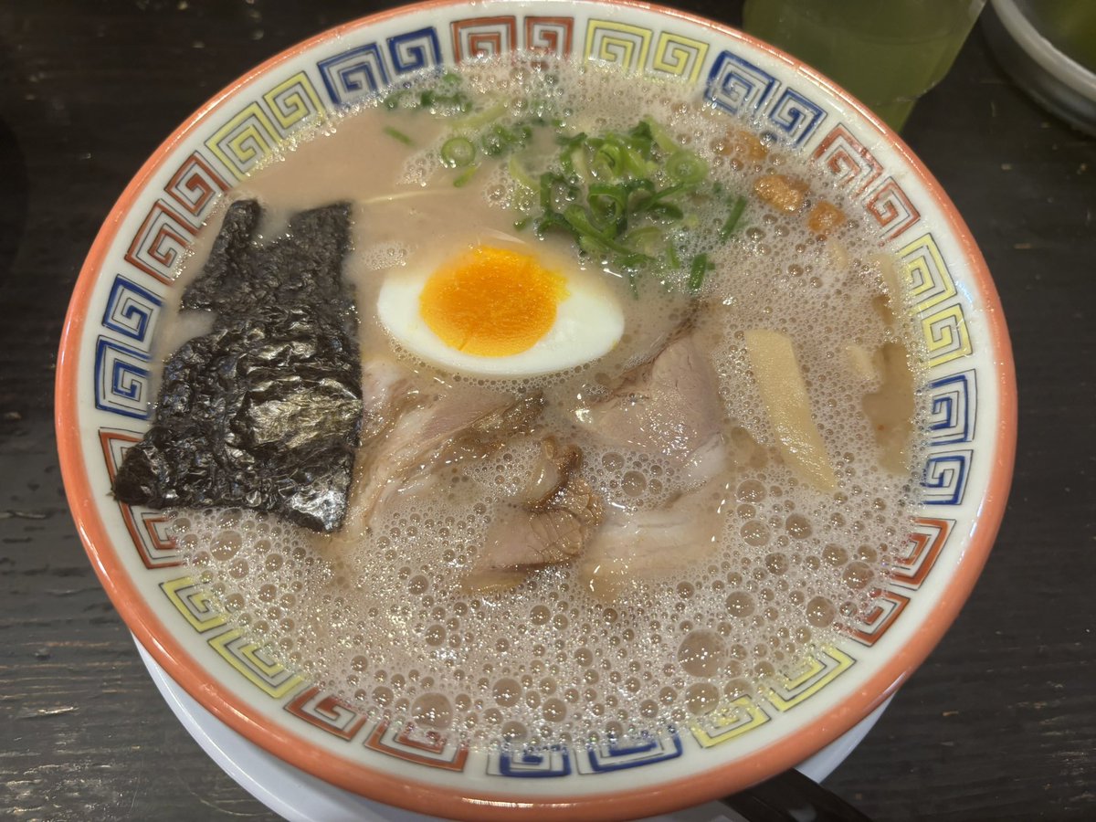 myami789's tweet photo. 福岡行ったらラーメン食べるのがいつもの楽しみ🍜 https://t.co/l3FGmPvhqa