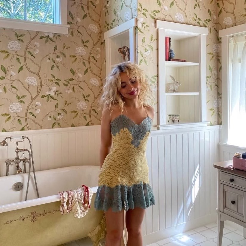 bea 🧁🐾 tweet media