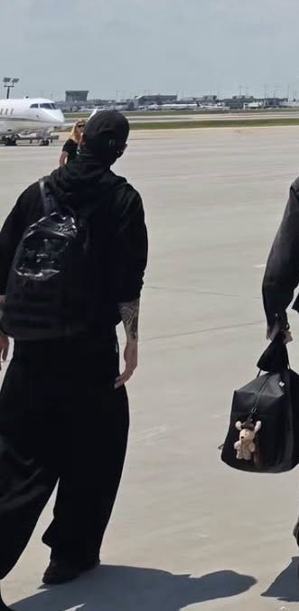 jungkook pics ♥︎ tweet media