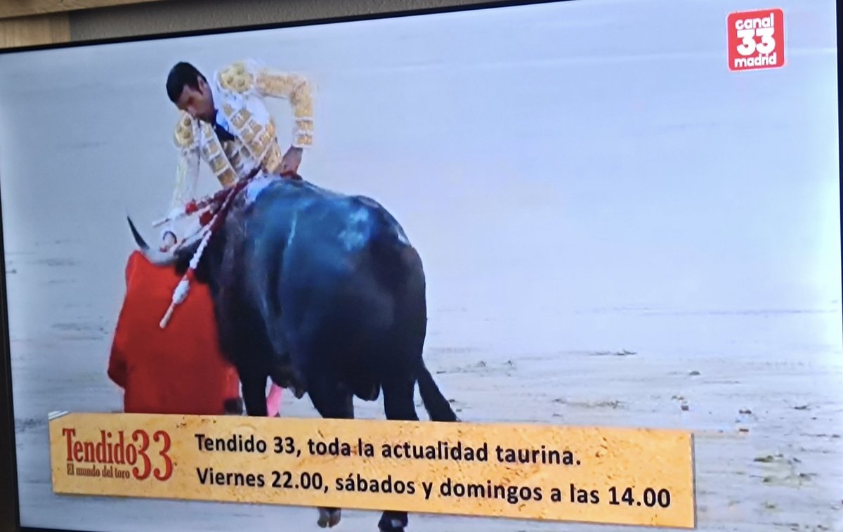 Carlos Castro tweet media