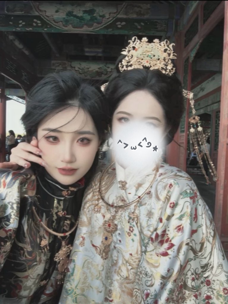 六兆年 tweet media