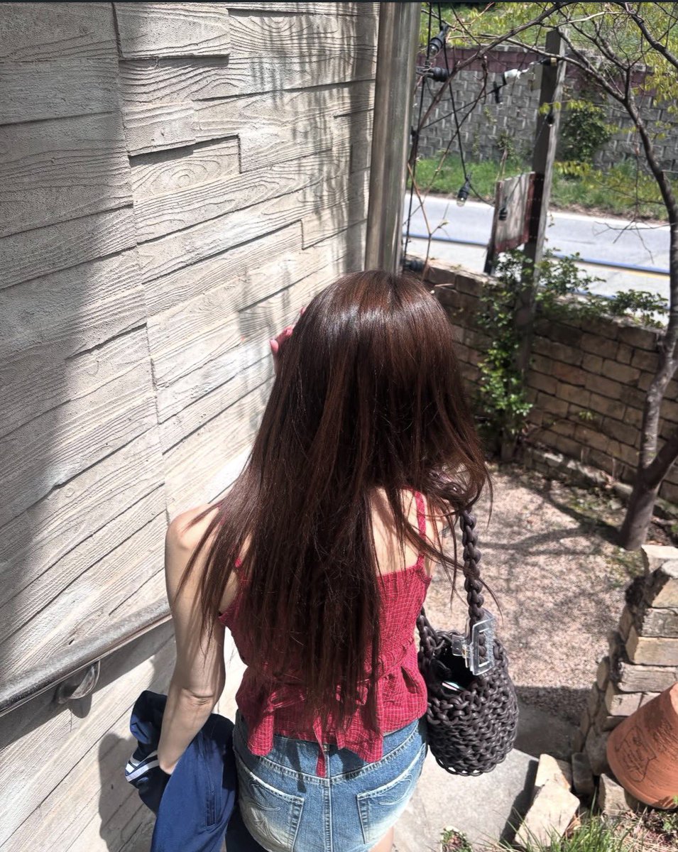 ⃟⃟⃟ tweet media