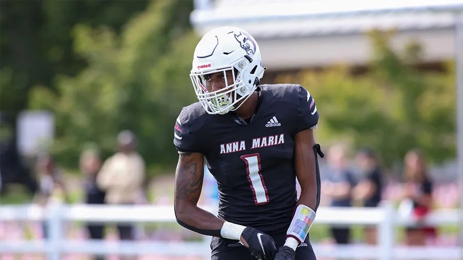 NEW: Anna Maria College (D3) announced it’s SHUTTING DOWN after this semester.

Amcats football went 7-3 in the MASCAC last season.

Sad 😔