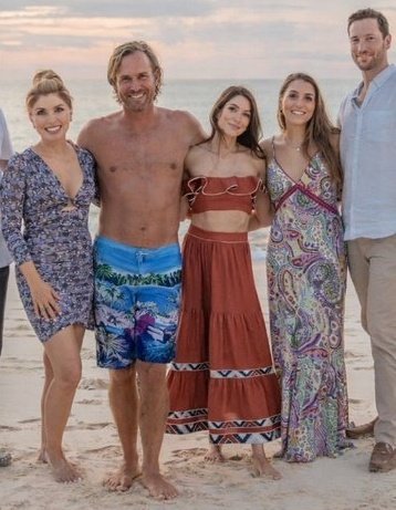 سُوْرِنٰا tweet media