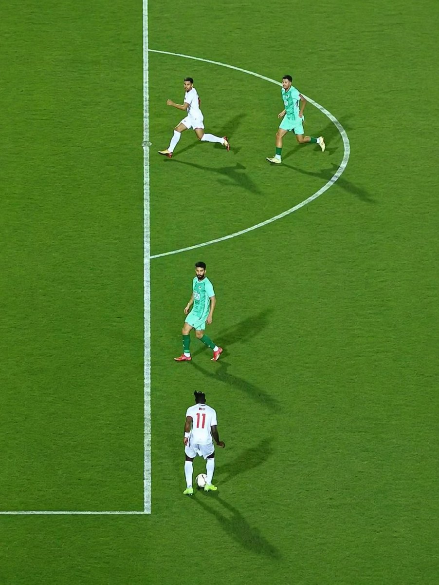 moa’az 🦅 tweet media