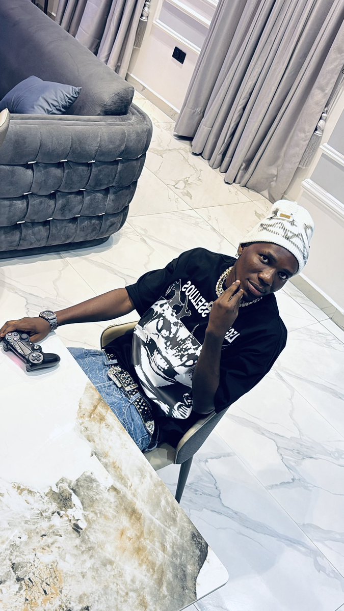 Vickesh Ice tweet media