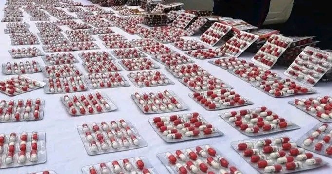 هنـا_العاصمة tweet media