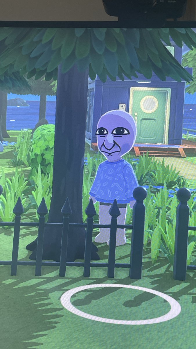 STAR ★" tweet media