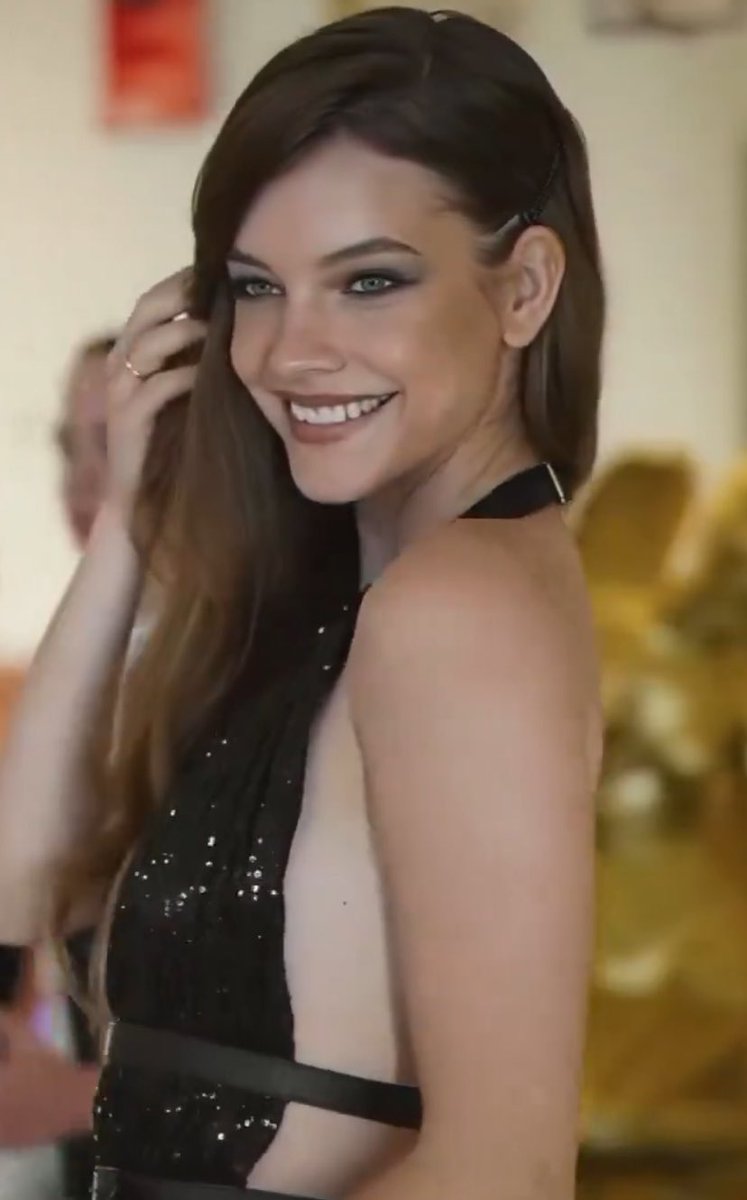 ؘbarbara palvin pics tweet media