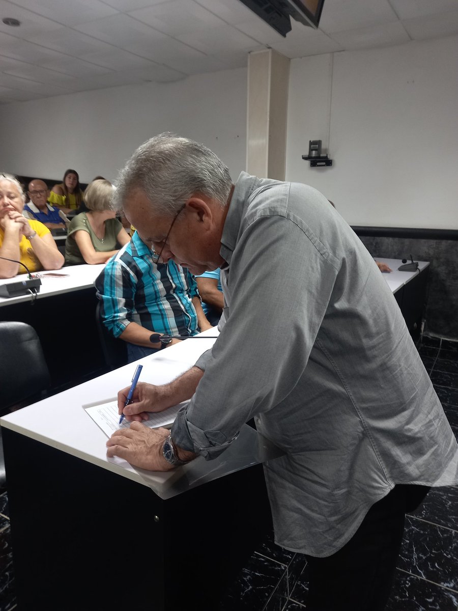 Junto a los trabajadores del <a href="/MindusIndustria/">Ministerio de Industrias de Cuba</a>, nos sumamos al movimiento #MiFirmaPorLaPatria, por la defensa de #Cuba socialista es,  refrendando la Constitución, honor y deber de todos los cubanos.
#IndustriasCuba 
#CubaEstáFirme