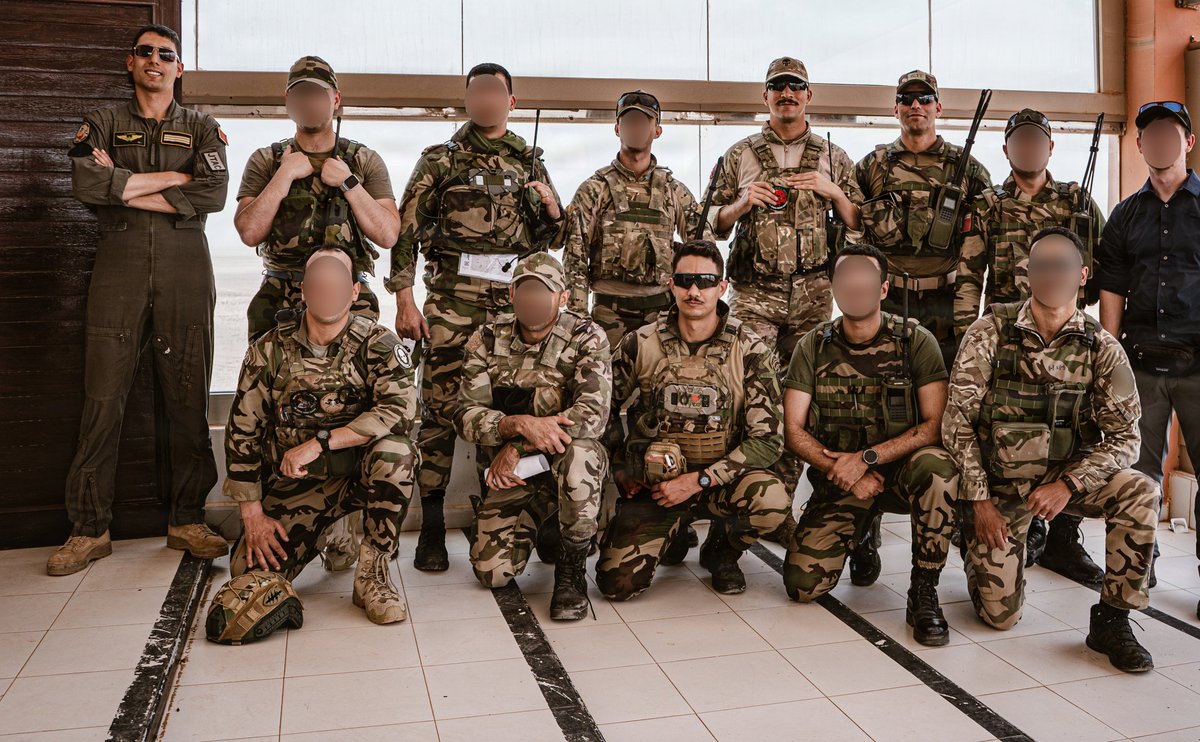 CaelumPugnator's tweet image. #SF

🇲🇦🇺🇸| Moroccan GFS JTACs/JFOs conduct CAS operations alongside international partners using F-16/B-52s during AL26