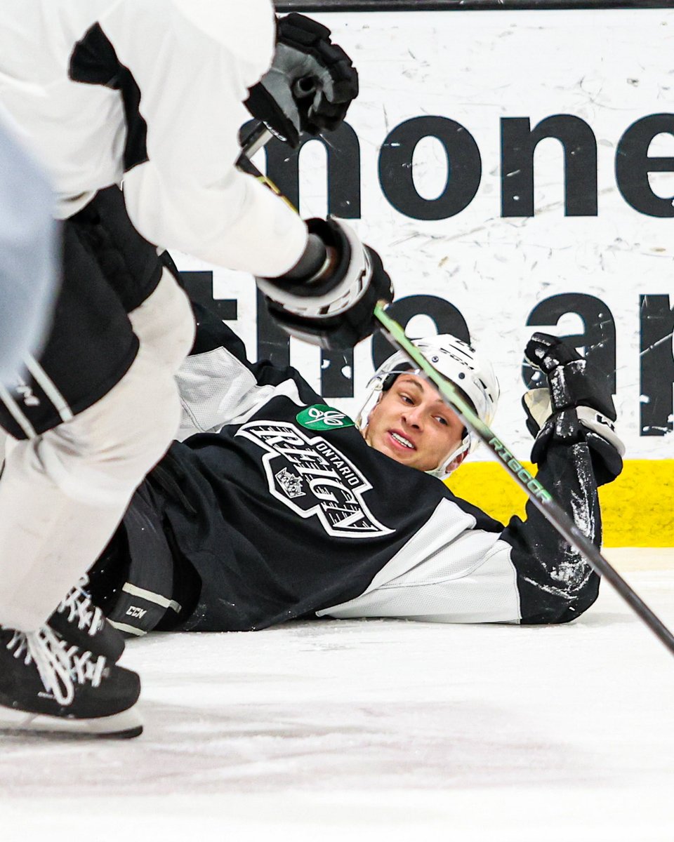 ontarioreign's tweet photo. Thursdays amirite?¿🫠 https://t.co/Y2bCjE36Vg